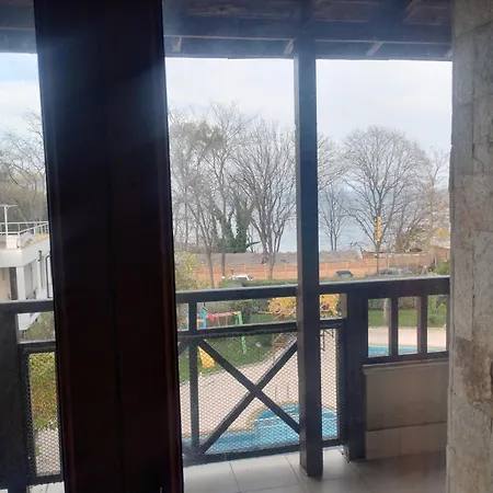 Apartmán Paradise With A Sea View