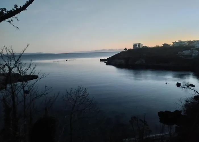 Paradise With A Sea View *